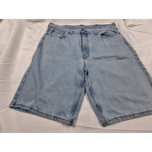 LEVI'S 469 Loose Fit Size 38 Medium Blue 100% Cotton Men's Jean Shorts - Picture 2 of 8
